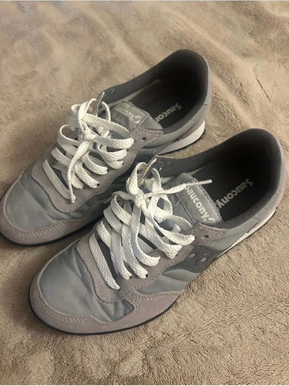 Saucony Light Gray Suede & Nylon Sneakers with White Laces size 7.5 - Picture 4 of 8